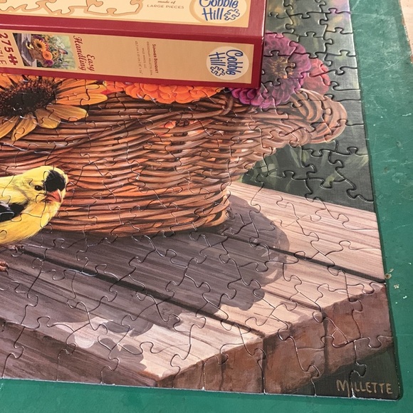 SALE!! 275 piece puzzle large pieces bouquet - Picture 10 of 10